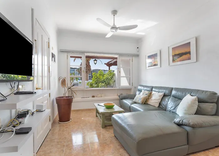 Casa Taylooney Tatil Evi Playa Blanca